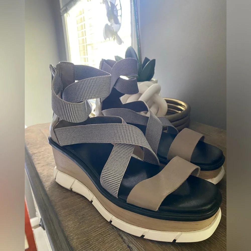 Sorel Women's Platform Sandals - Gray and Tan lowest price - Picture 13 of 15